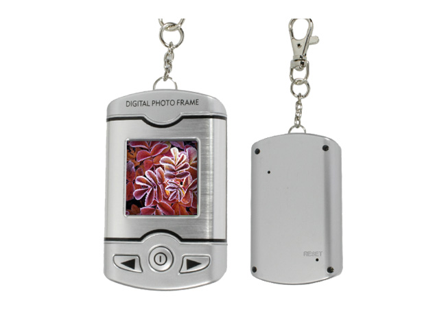 1.5 inch Digital Photo Keychain with 16Mb Internal Memory