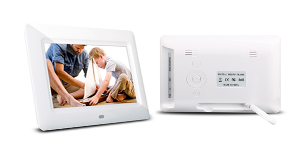Portable 7 inch Digital Photo Frame with Remote Control